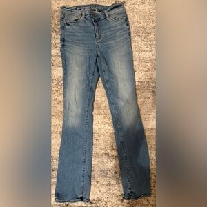 American Eagle high rise skinny kick jeans size 4 regular